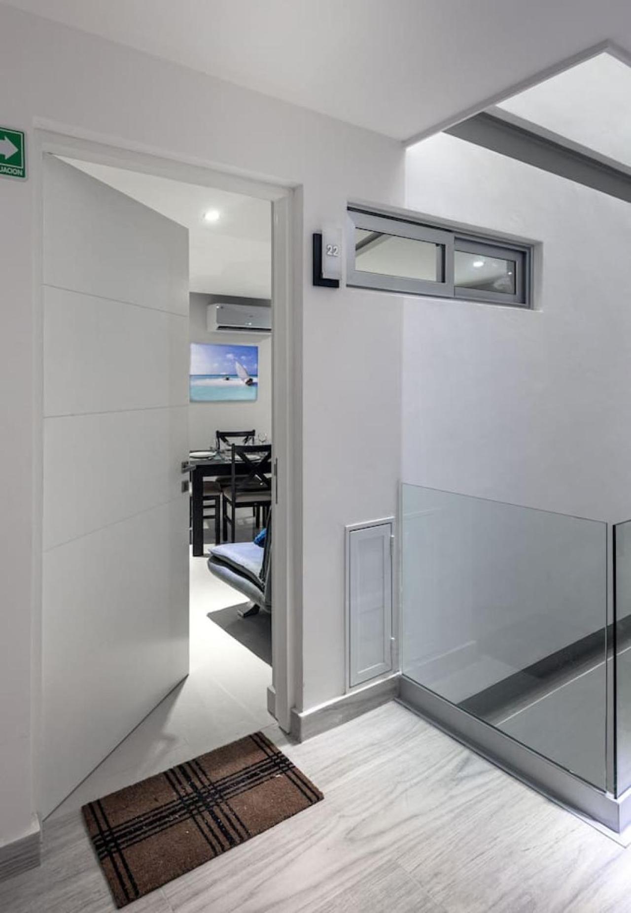 Chhavi Luxury 1 Bdrm Great Ocean View From Roof Apartamento Playa del Carmen