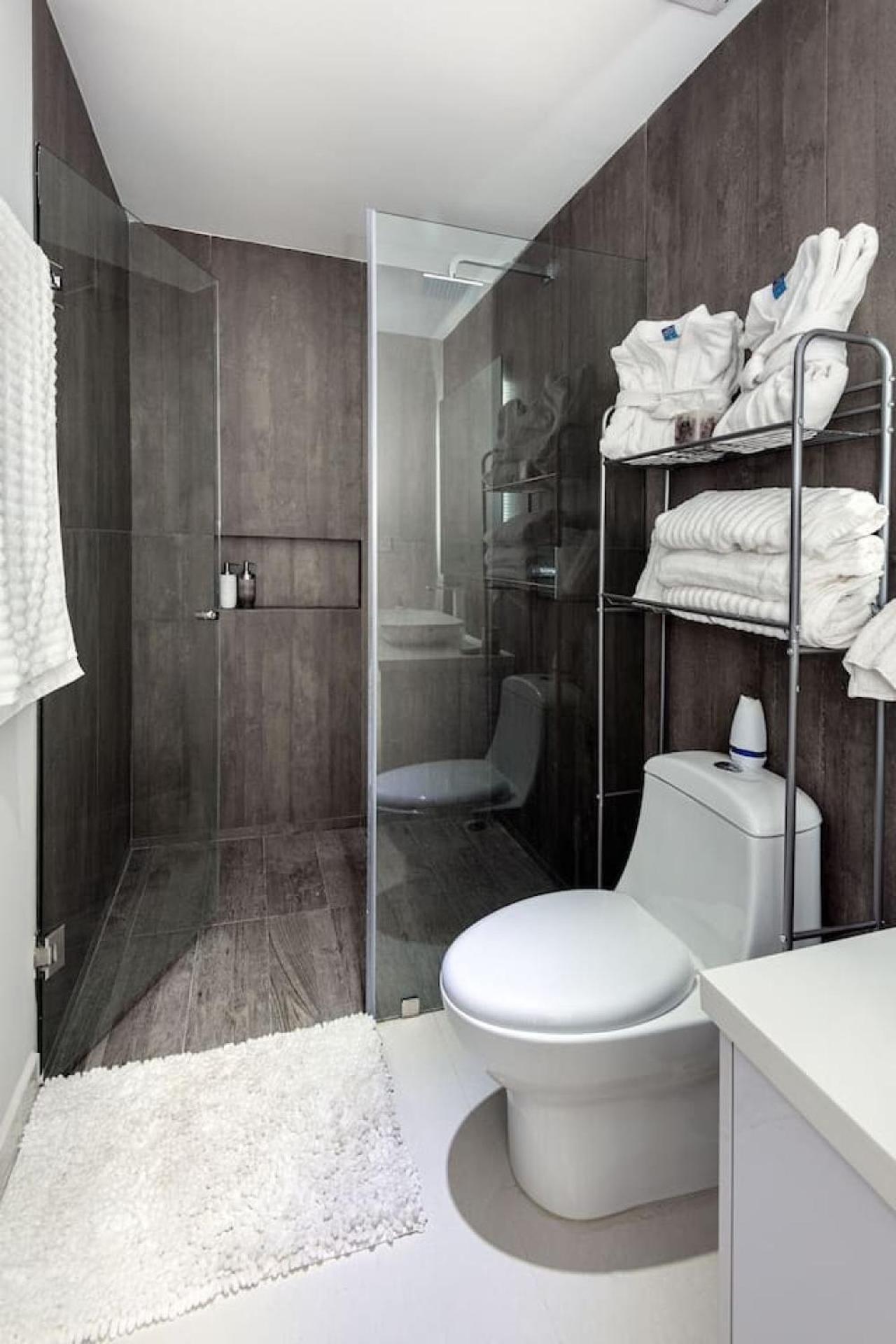 Apartamento Chhavi Luxury 1 Bdrm Great Ocean View From Roof